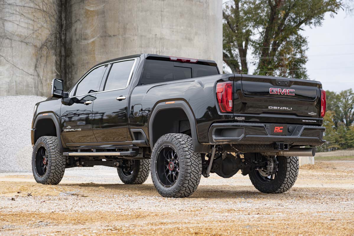 7 Inch Lift Kit NTD M1 Silverado/Sierra 2500HD/3500HD (20-26) Rough Country