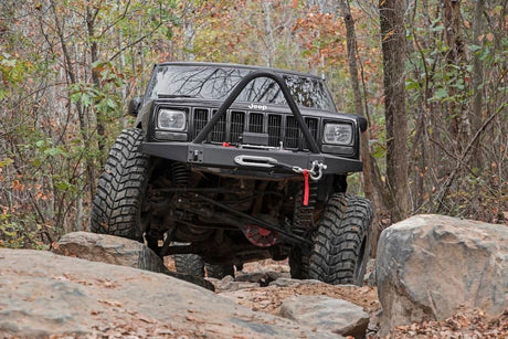 Front Winch Bumper Jeep Cherokee XJ 2WD/4WD (1984-2001) Rough Country