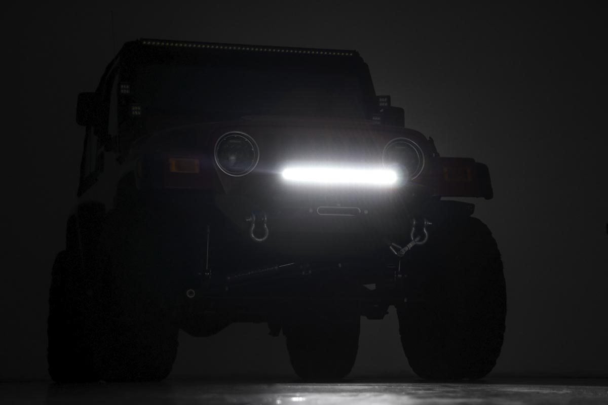 Front Bumper Rock Crawler Jeep Wrangler TJ (97-06)/Wrangler Unlimited (04-06) Rough Country