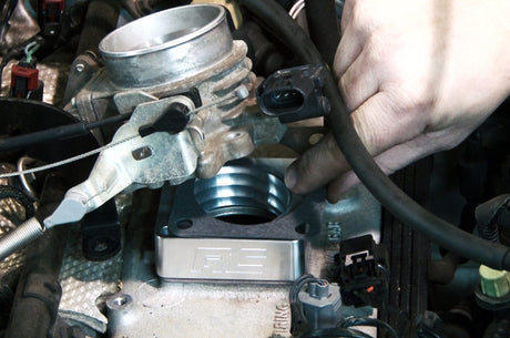 Throttle Body Spacer Jeep Cherokee XJ/Comanche MJ/Wrangler TJ Rough Country