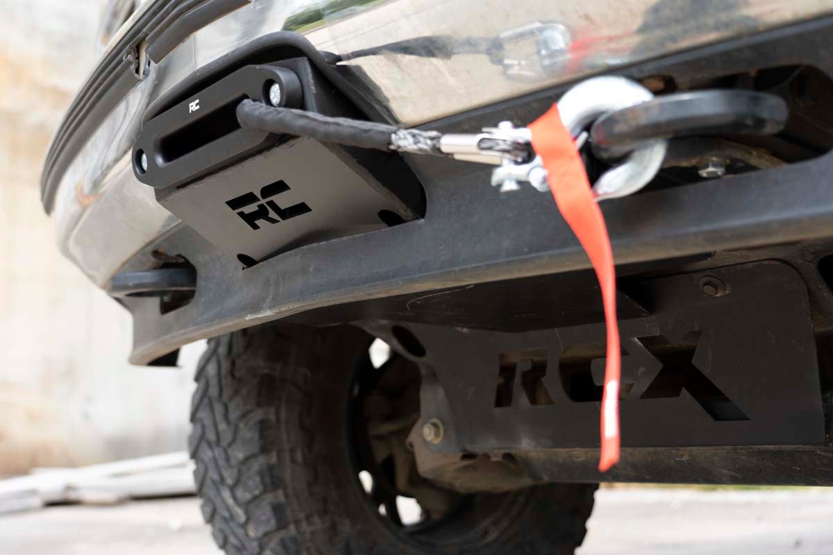 Hidden Winch Mounting Plate Chevy C1500/K1500 Truck & SUV 4WD (1988-1999) Rough Country