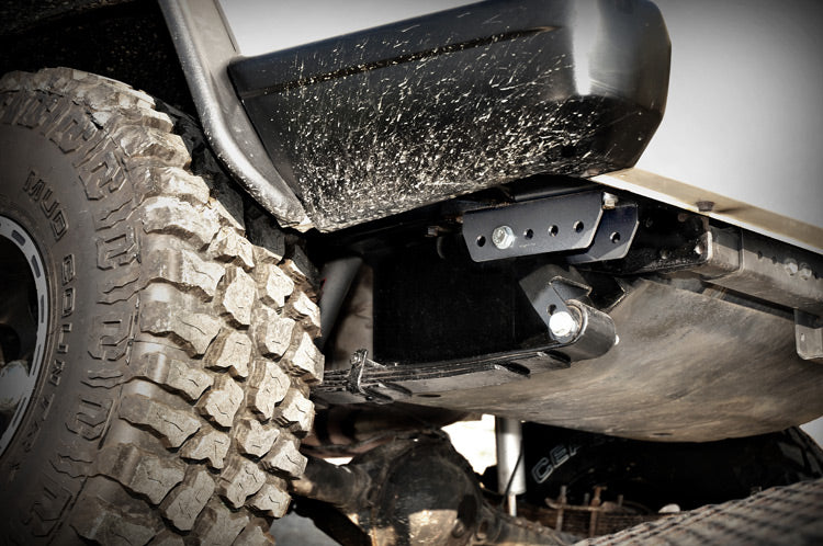 Shackle Relocation Kit Jeep Cherokee XJ 2WD/4WD (1984-2001) Rough Country