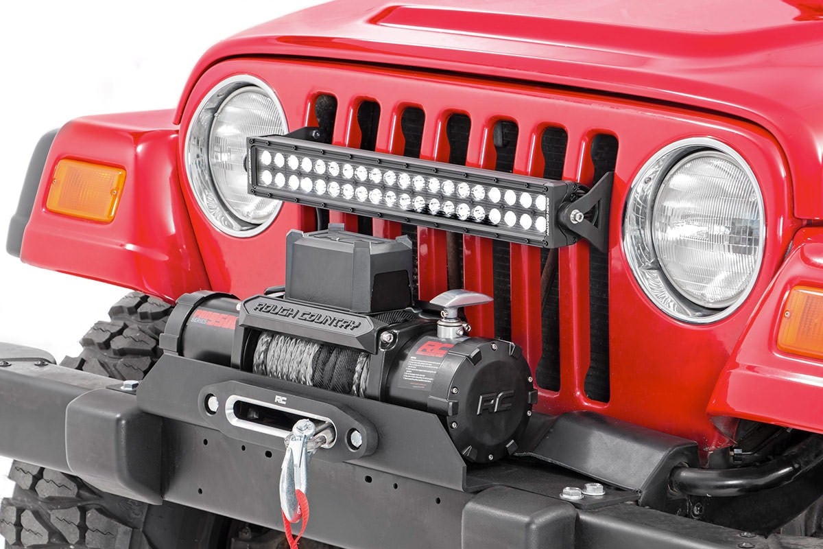 Winch Mounting Plate Jeep Wrangler TJ (97-06)/Wrangler Unlimited (04-06) Rough Country