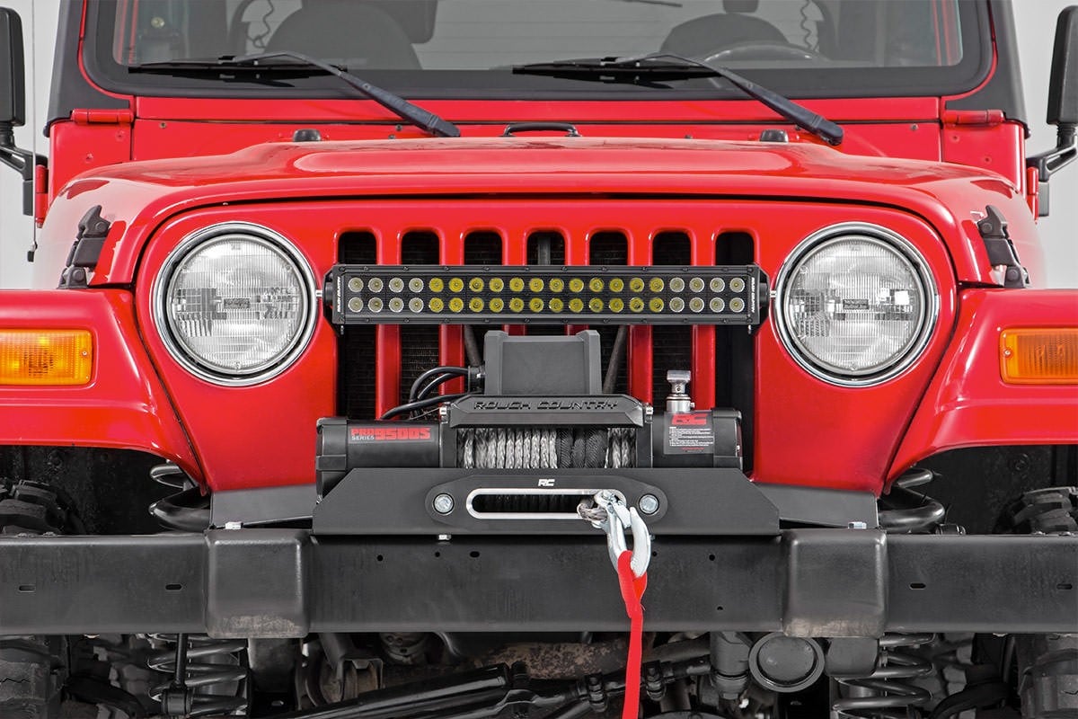 Winch Mounting Plate Jeep Wrangler TJ (97-06)/Wrangler Unlimited (04-06) Rough Country