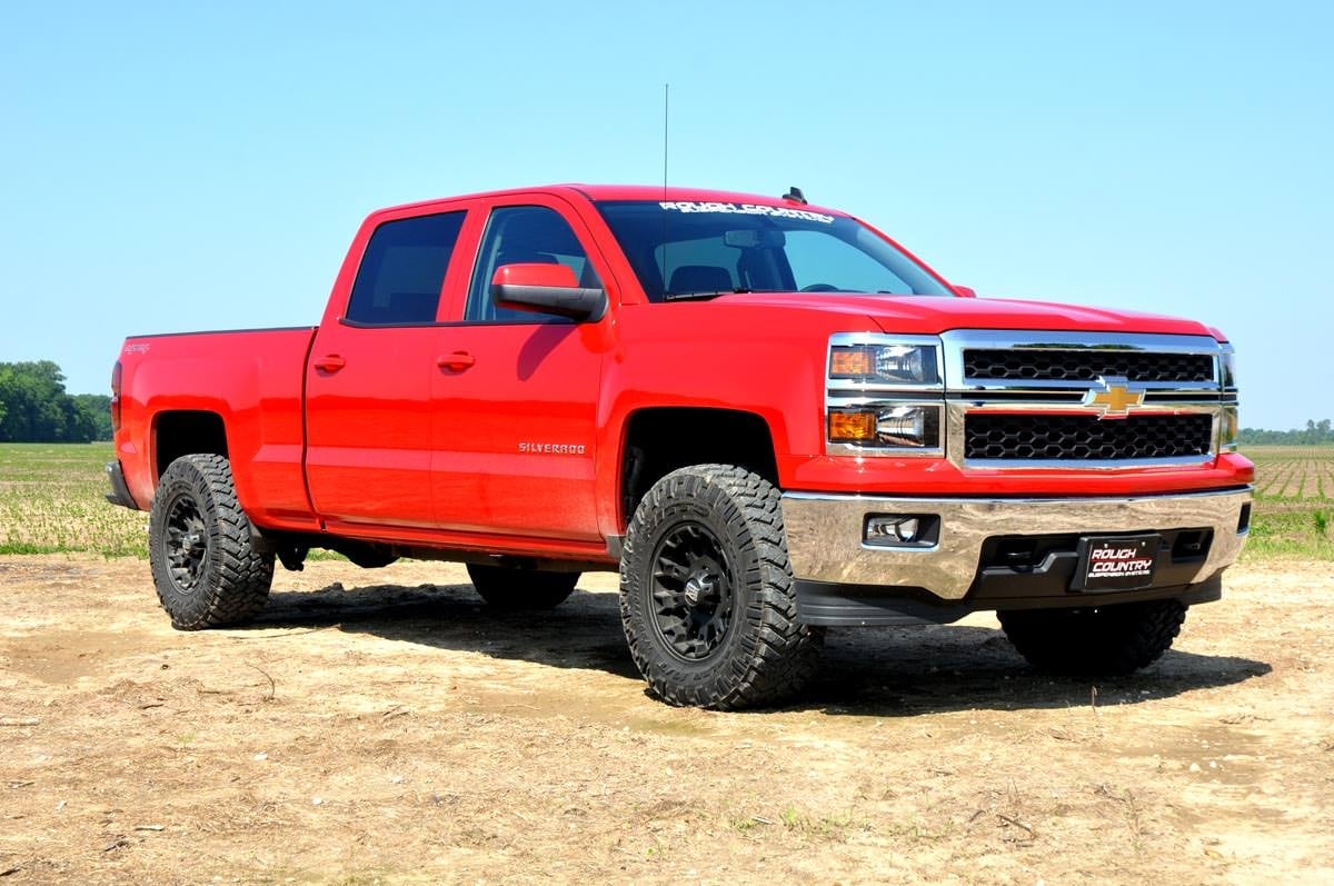 2 Inch Leveling Kit Silverado/Sierra 1500 Truck (07-18) / SUV (07-20) Rough Country