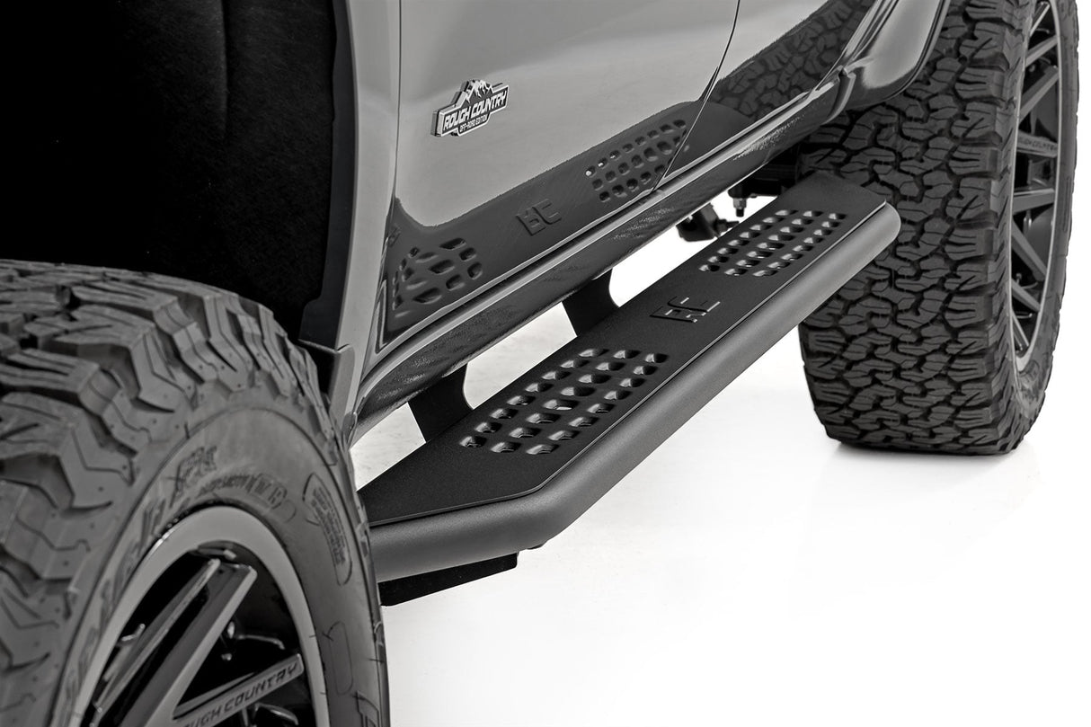 OV2 Running Boards Side Step Bars Crew Cab Silverado/Sierra 1500/2500HD (19-26) Rough Country