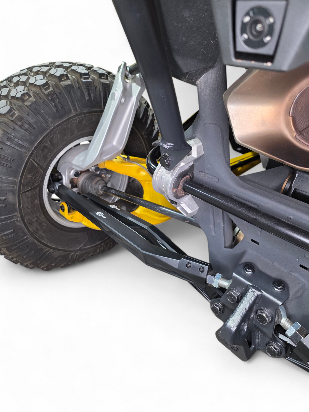 2024+ Can Am Maverick R High Clearance Adjustable Radius Rods (Anodized Black) www.elektricoffroad.com