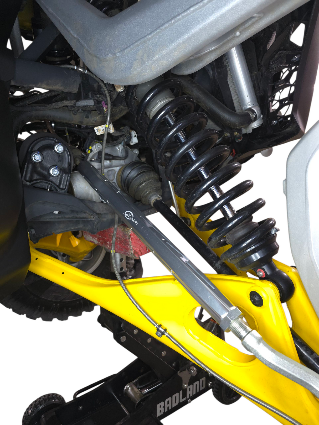 2024+ Can Am Maverick R Billet Tie Rods Anodized Clear www.elektricoffroad.com