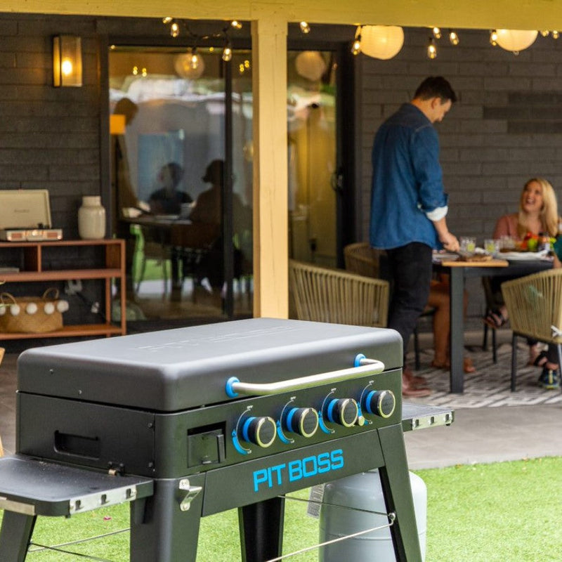 4-Burner Ultimate Lift-Off Griddle
