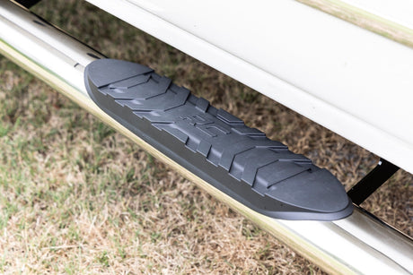 Oval Nerf Steps Stainless Crew Cab DEF Tank Silverado/Sierra 1500/2500HD/3500HD (07-19 & Classic) Rough Country