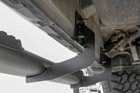 Oval Nerf Step Crew Cab Black Ram 1500 (19-26)/1500 TRX (21-24) Rough Country
