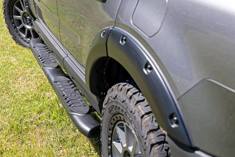 Oval Nerf Steps Black Ford Bronco Sport 4WD (2021-2026) Rough Country
