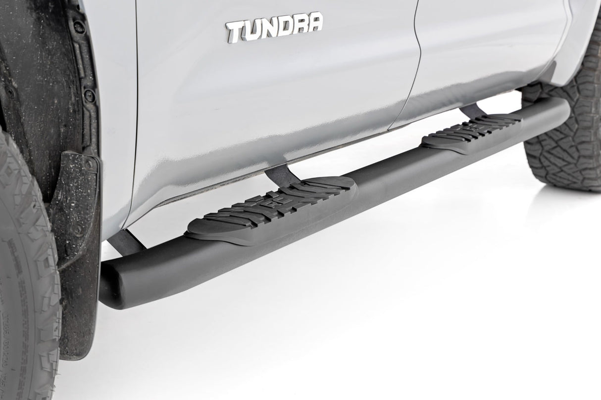 Oval Nerf Step Crew Cab Black Toyota Tundra 2WD/4WD (2007-2021) Rough Country