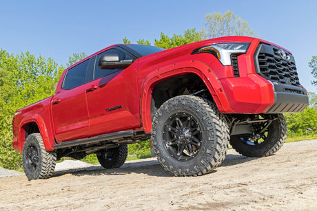 Oval Nerf Steps Crew Cab Black Toyota Tundra 2WD/4WD (2022-2026) Rough Country