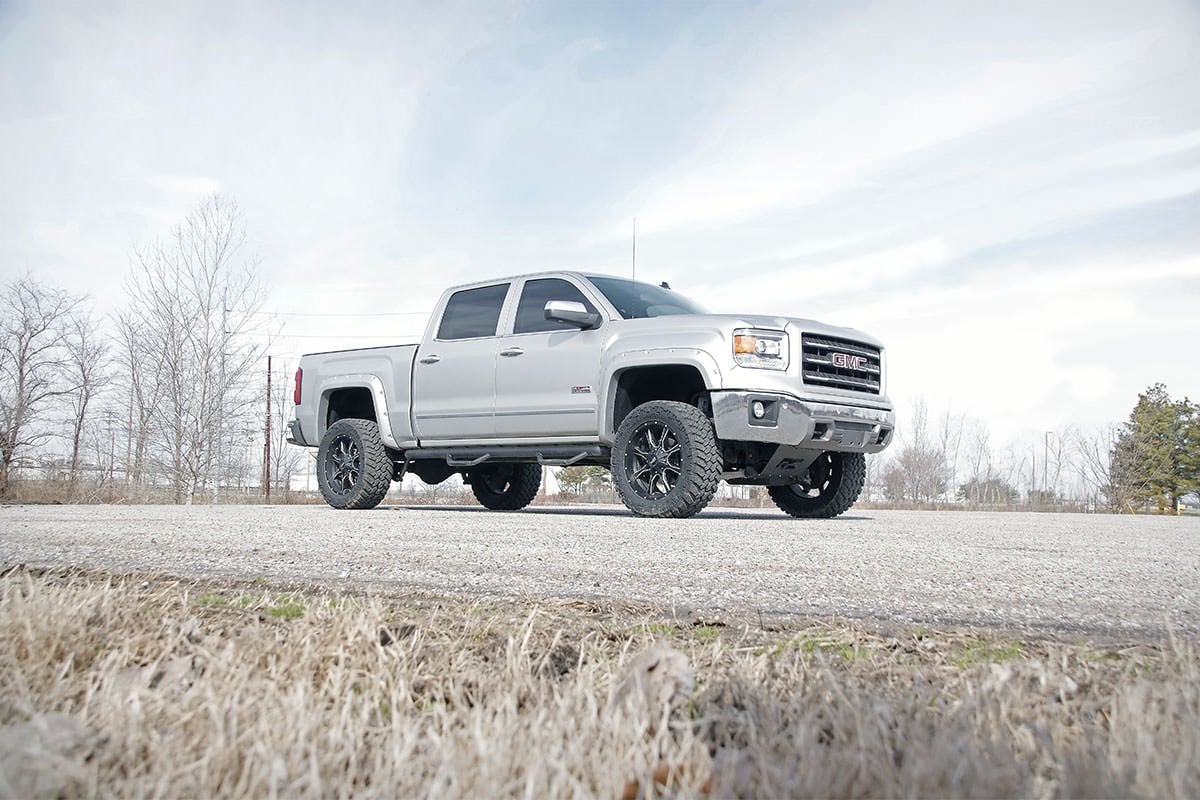5 Inch Lift Kit Cast Steel Silverado/Sierra 1500 4WD (14-18 & Classic) Rough Country