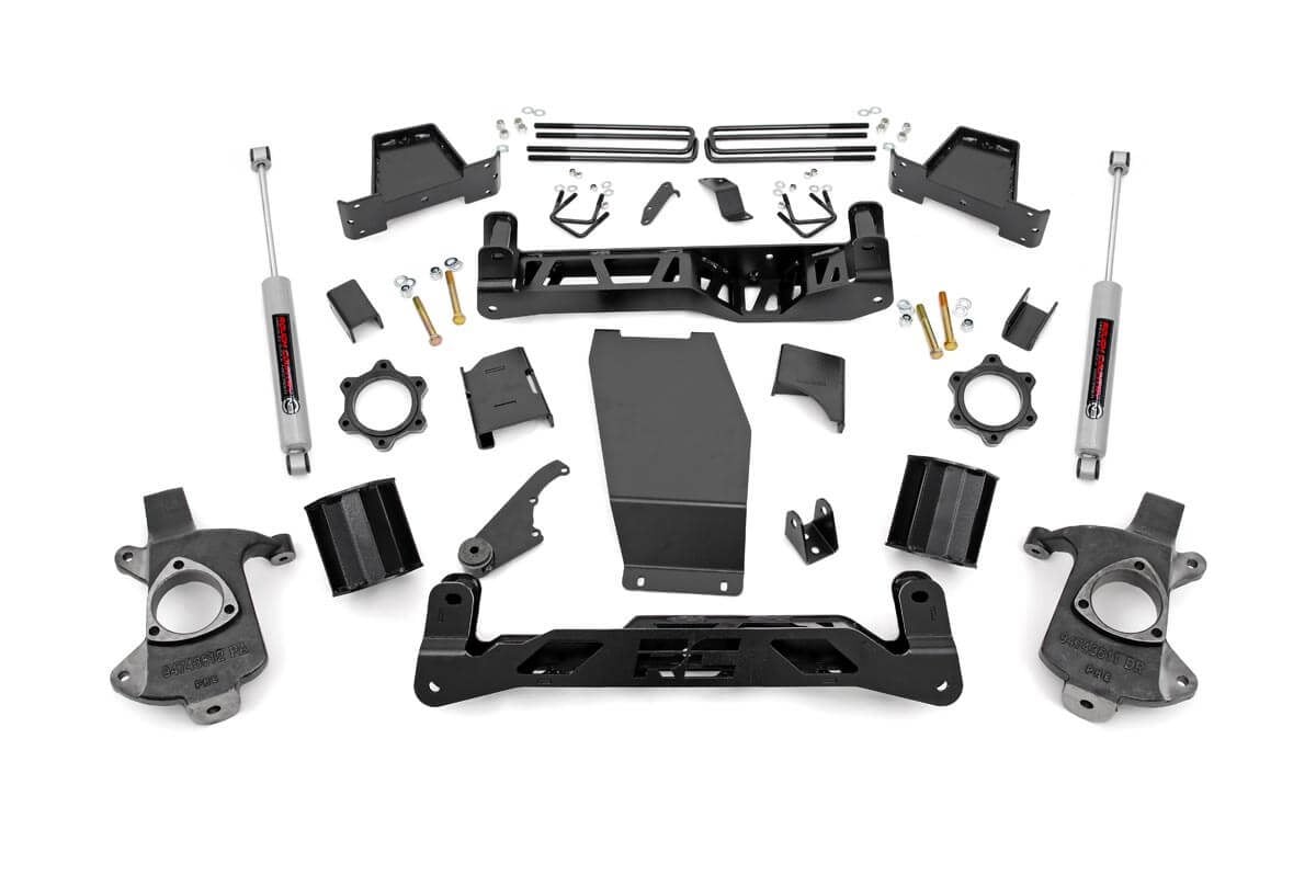6 Inch Lift Kit Cast Steel Silverado/Sierra 1500 4WD (14-17) Rough Country