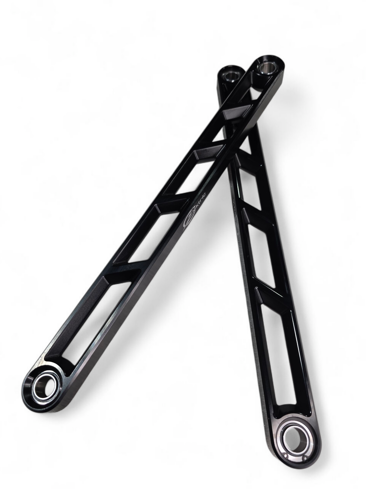 2024+ Can Am Maverick R Rear Sway Bar Links Anodized Black www.elektricoffroad.com