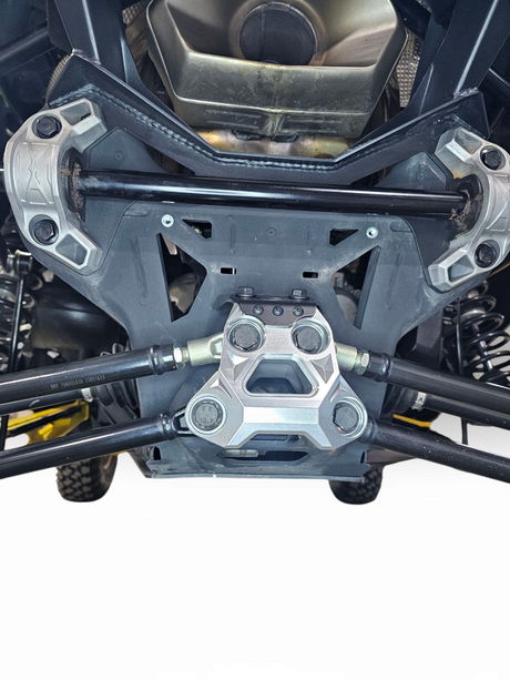 2024+ Can Am Maverick R Radius Rod Plate (Clear) www.elektricoffroad.com