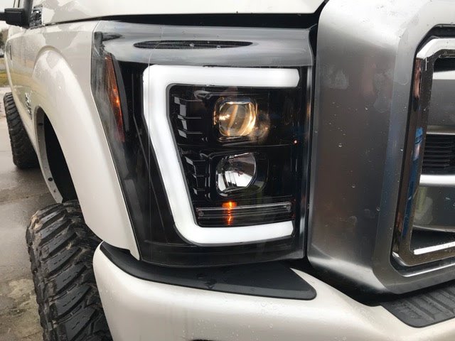 Ford Super Duty 11-16 Projector Headlights OLED Halos, DRL - Multiple Styles