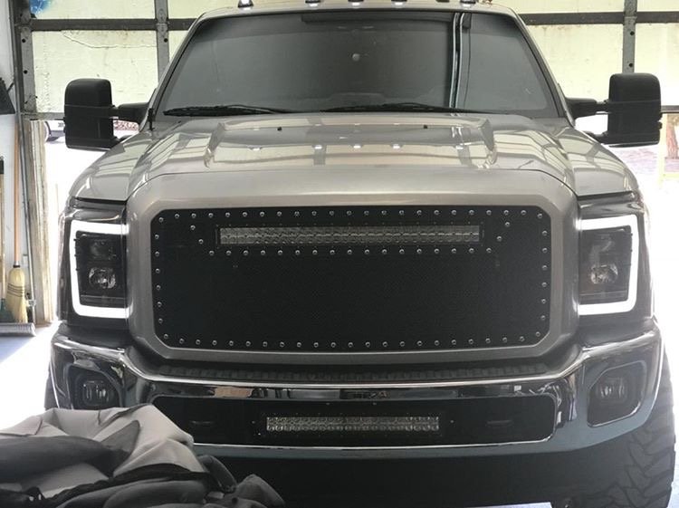 Ford Super Duty 11-16 Projector Headlights OLED Halos, DRL - Multiple Styles