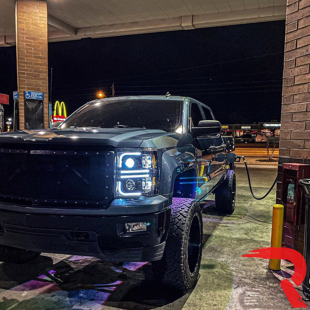 Chevy 14-15 Silverado 1500 Projector Headlights OLED Halos, DRL - Multiple Styles