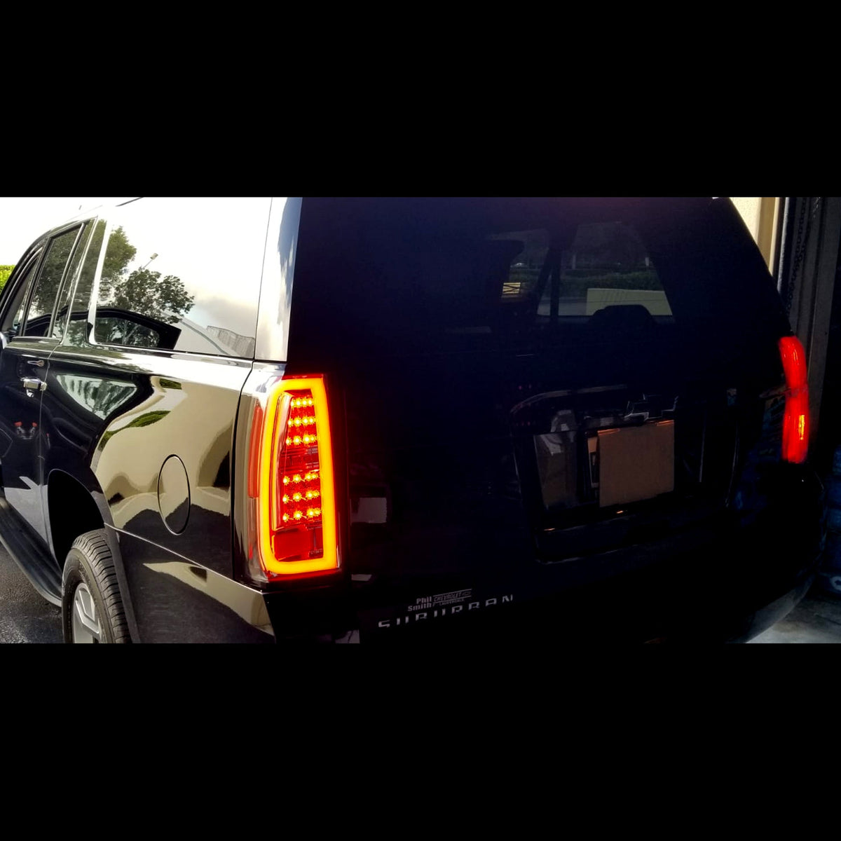 Chevy Tahoe & Suburban 15-20 OLED Bar Tail Lights OLED in Clear