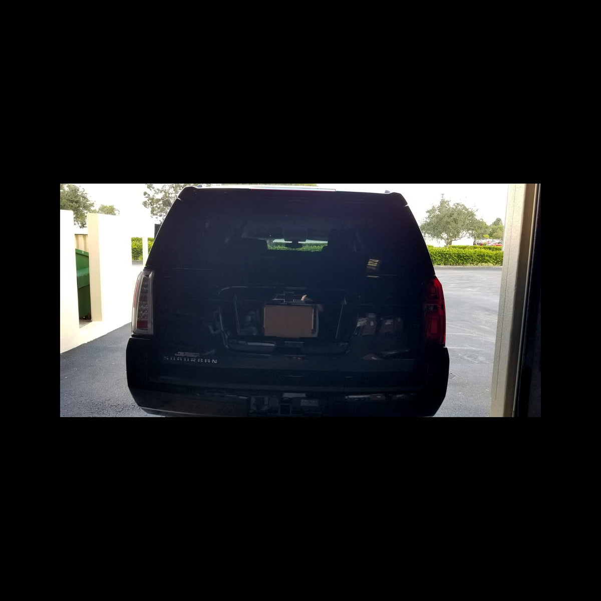 Chevy Tahoe & Suburban 15-20 OLED Bar Tail Lights OLED in Clear