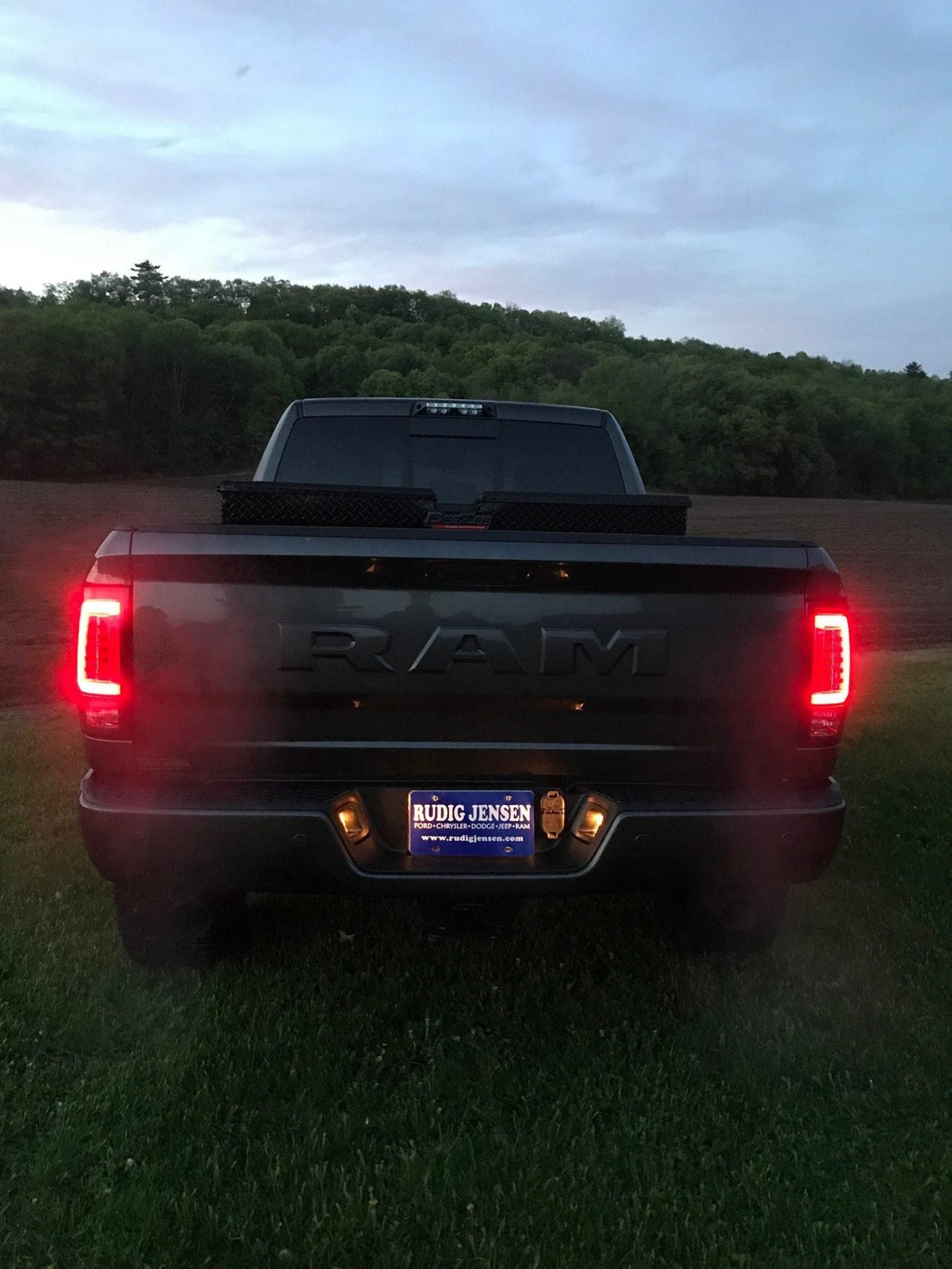 Dodge RAM 1500 13-18 Ultra Bright OLED Tail Lights (Replaces Factory LED Only) - Multiple Lens RECON Dodge RAM 1500 13-18 Ultra Bright OLED Tail Lights (Replaces Factory LED Only) - Multiple Lens Dodge RAM 1500 13-18 Ultra Bright OLED Tail Lights (Replaces Factory LED Only) - Multiple Lens Dodge RAM 1500 13-18 Ultra Bright OLED Tail Lights (Replaces Factory LED Only) - Multiple Lens Dodge RAM 1500 13-18 Ultra Bright OLED Tail Lights (Replaces Factory LED Only) - Multiple Lens