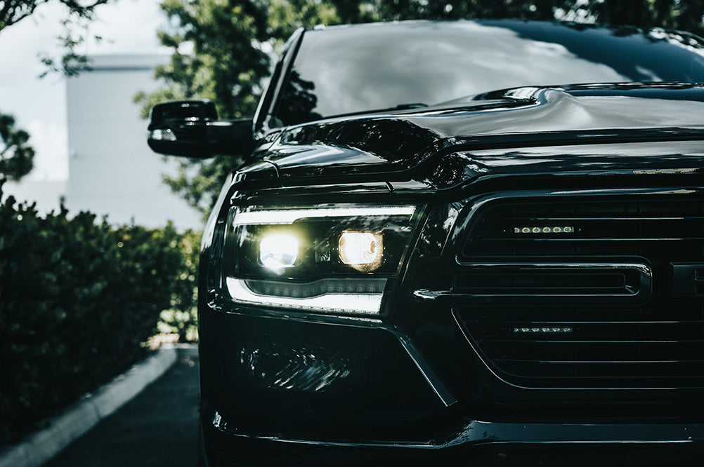 Dodge RAM 1500 19-24 5th Gen LED Projector Headlights OLED DRL Scanning Switchback LED Signals (Replaces Factory/OEM Halogen Only) - Multiple Styles