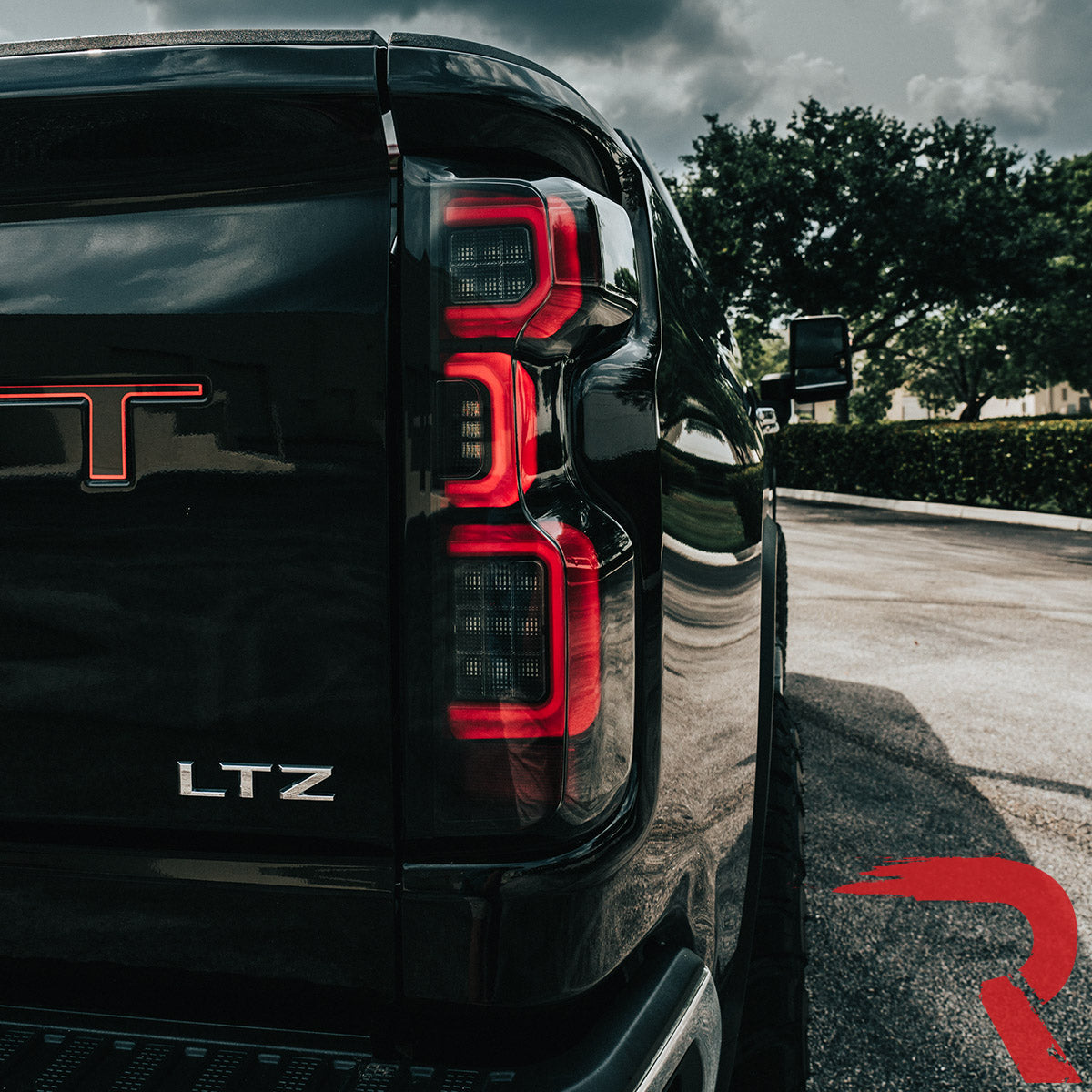 Chevy Silverado 2500/3500 20-23 Ultra Bright OLED Tail Lights (Replaces Factory/OEM LED Tail Lights Only) - Multiple Lens
