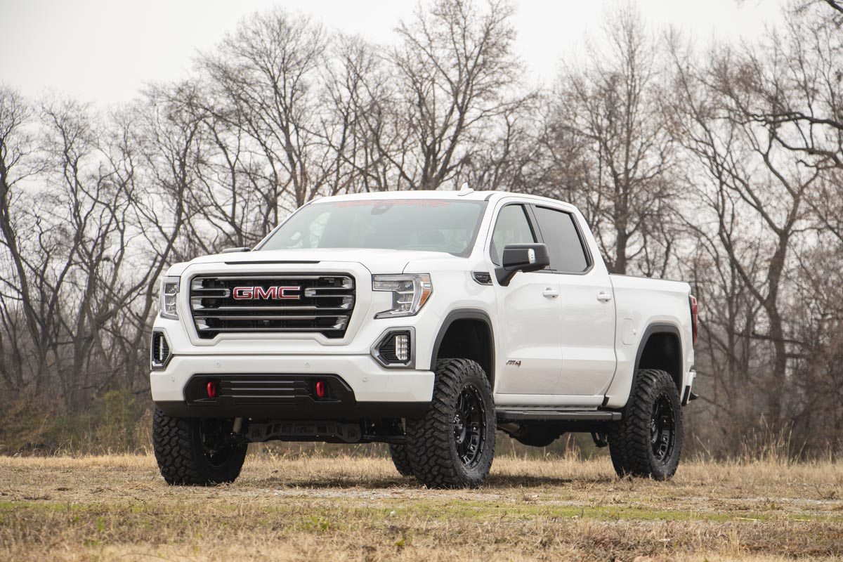 4 Inch Lift Kit AT4/Trailboss N3 Struts Chevy/GMC Sierra 1500 (19-24)/Silverado 1500 (19-24) Rough Country