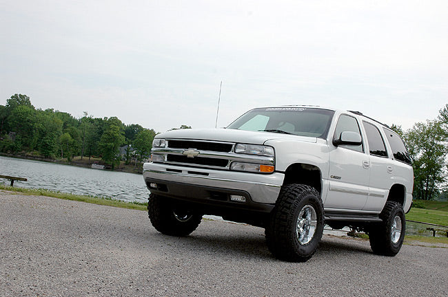6 Inch Lift Kit V2 NTD Chevy/GMC Tahoe/Yukon 2WD/4WD (2000-2006) Rough Country