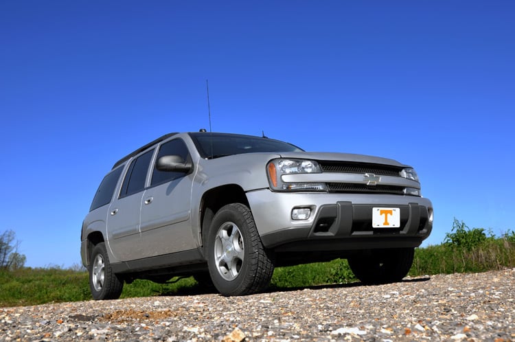 2 Inch Lift Kit Chevy/GMC Envoy/Trailblazer 2WD/4WD (2002-2009) Rough Country