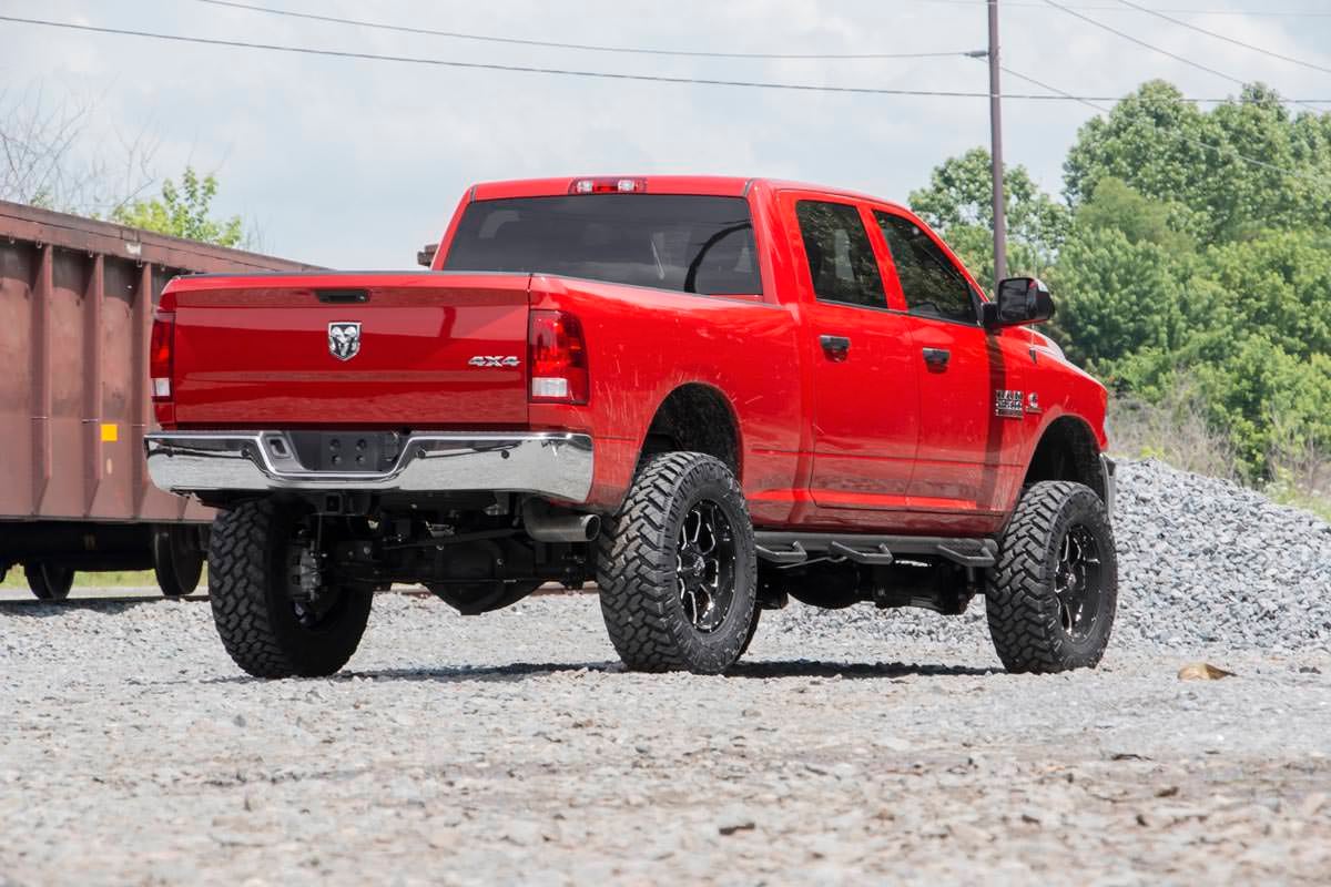 5 Inch Lift Kit FR Spacer Radius Arm Drop Ram 2500 4WD (2014-2018) Rough Country