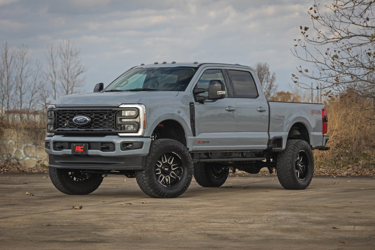 4.5 Inch Lift Kit Radius Arm Diesel Ford F-250/F-350 Super Duty (23-26) Rough Country