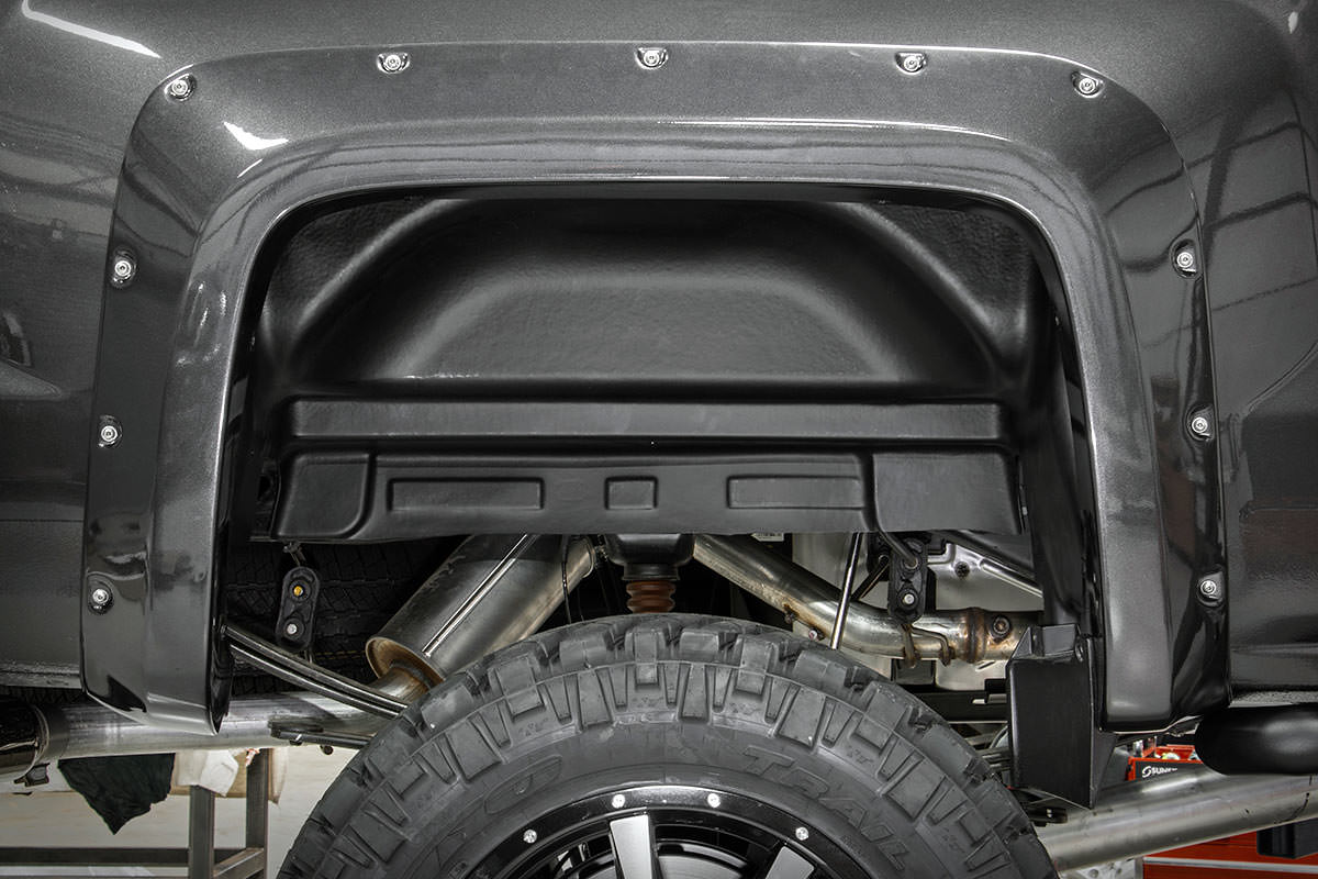Rear Wheel Well Liners Chevy Silverado 1500 2WD/4WD (2014-2018 & Classic) Rough Country