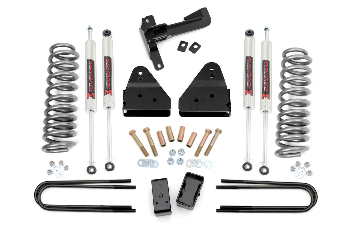 3 Inch Lift Kit FR Springs M1 Ford F-250/F-350 Super Duty 4WD (05-07) Rough Country