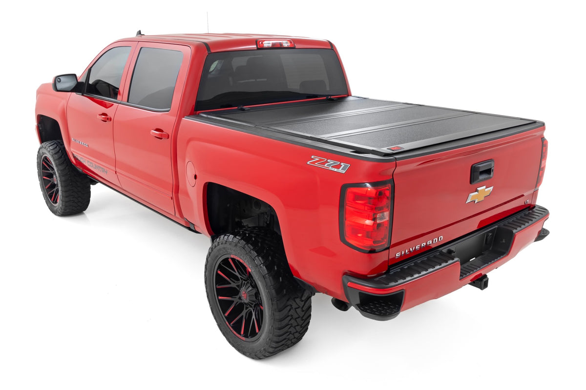 Hard Tri-Fold Flip Up Bed Cover 6 Foot 7 Inch Bed Rail Cap Silverado/Sierra 1500/2500HD/3500HD (14-19) Rough Country