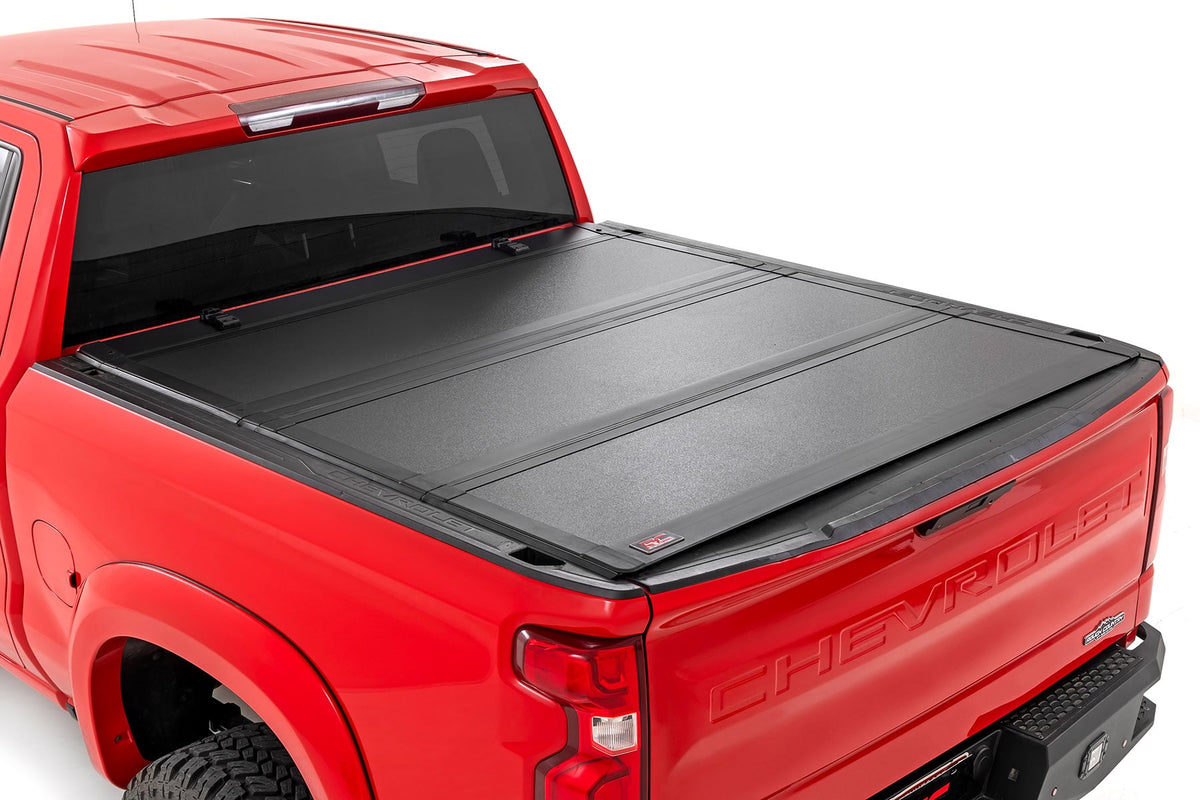 Hard Tri-Fold Flip Up Bed Cover 5 Foot 10 Inch Bed Chevy/GMC Sierra 1500 (19-26)/Silverado 1500 (19-26) Rough Country