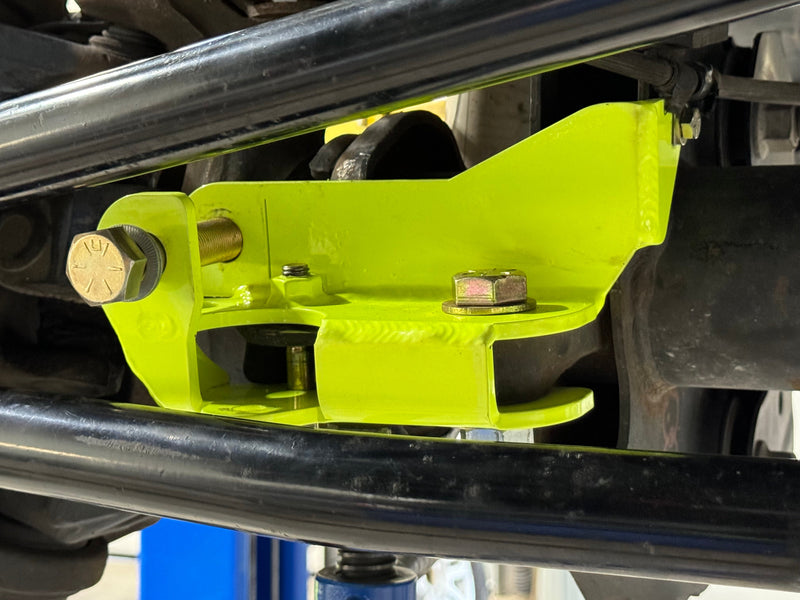 17-Current Ford Super Duty Stabilizer Axle Bracket