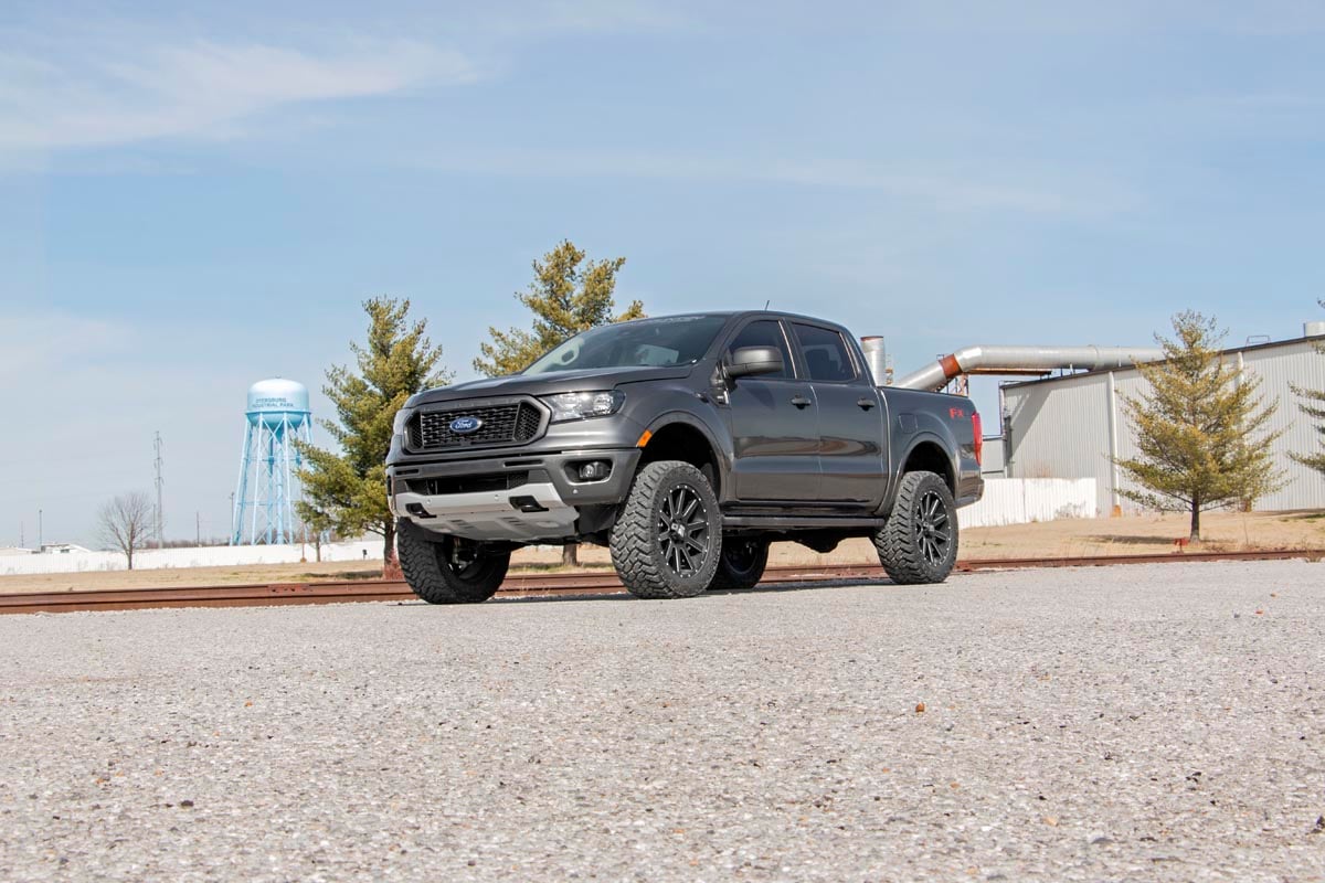 3.5 Inch Lift Kit N3 Ford Ranger 4WD (2019-2023) Rough Country