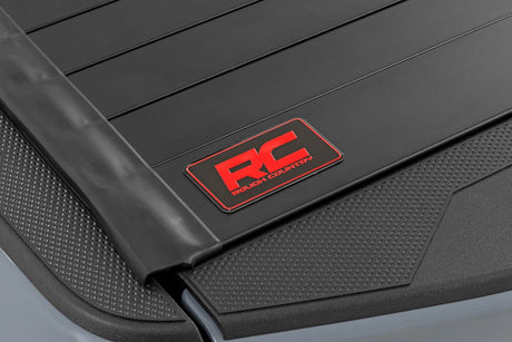 Hard Roll Up Bed Cover 5 Foot Bed Nissan Frontier 2WD/4WD (2022-2026) Rough Country