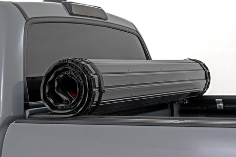 Hard Roll Up Bed Cover 5 Foot 7 Inch Bed Toyota Tundra 2WD/4WD (2007-2021) Rough Country