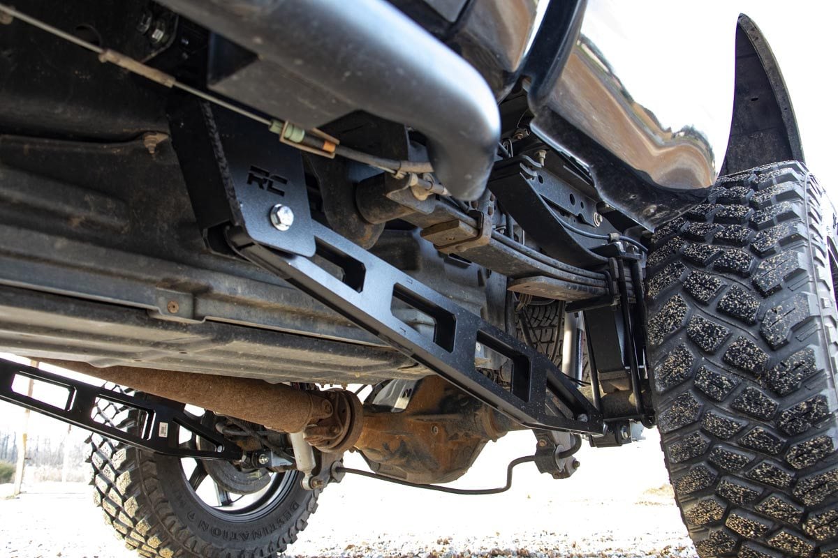 Traction Bar Kit 0-3 Inch Lift Ford F-250 Super Duty 4WD (2008-2016) Rough Country