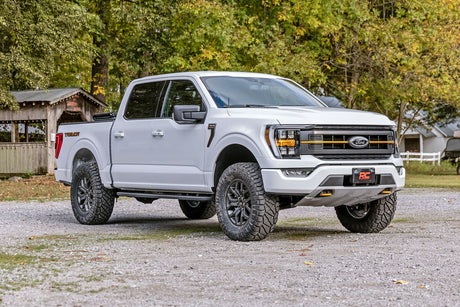 2.5 Inch Lift Kit Ford F-150 Tremor 4WD (2021-2025) Rough Country