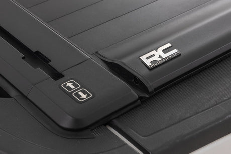 Powered Bed Cover 6 Foot 7 Inch Bed Silverado/Sierra 1500/2500HD/3500HD (14-19 & Classic) Rough Country