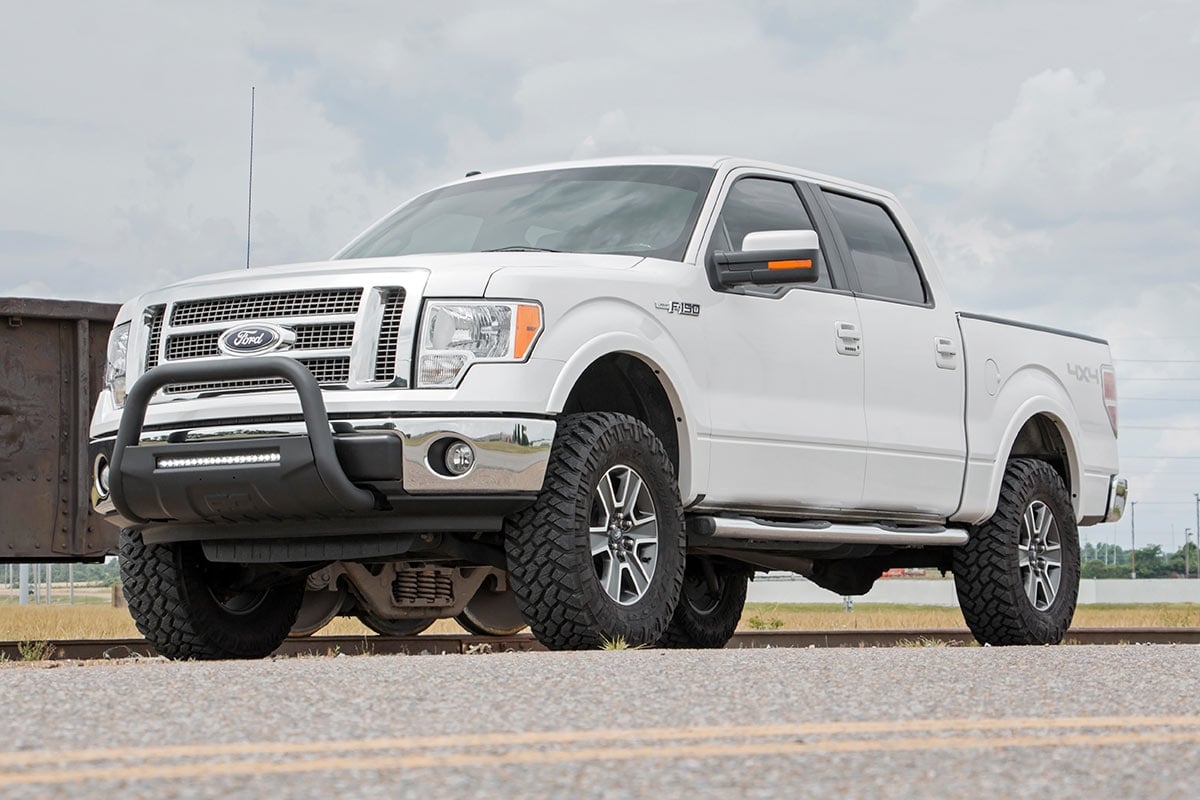3 Inch Lift Kit N3 Struts Ford F-150 4WD (2009-2013) Rough Country