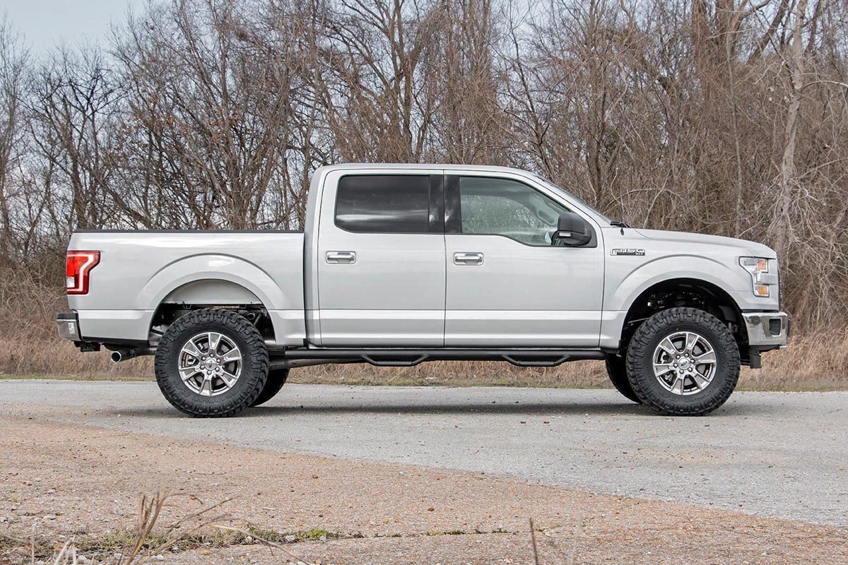3 Inch Lift Kit N3 Struts Ford F-150 4WD (2014-2020) Rough Country