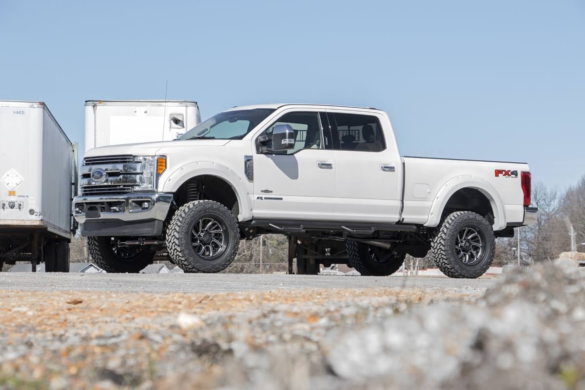 4.5 Inch Lift Kit Front D/S Ford F-250/F-350 Super Duty 4WD (2017-2022) Rough Country