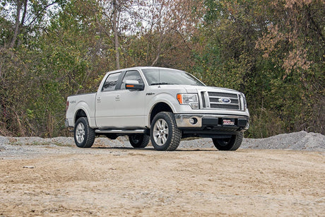 2 Inch Lift Kit Alum RR N3 Ford F-150 2WD/4WD (2009-2013) Rough Country